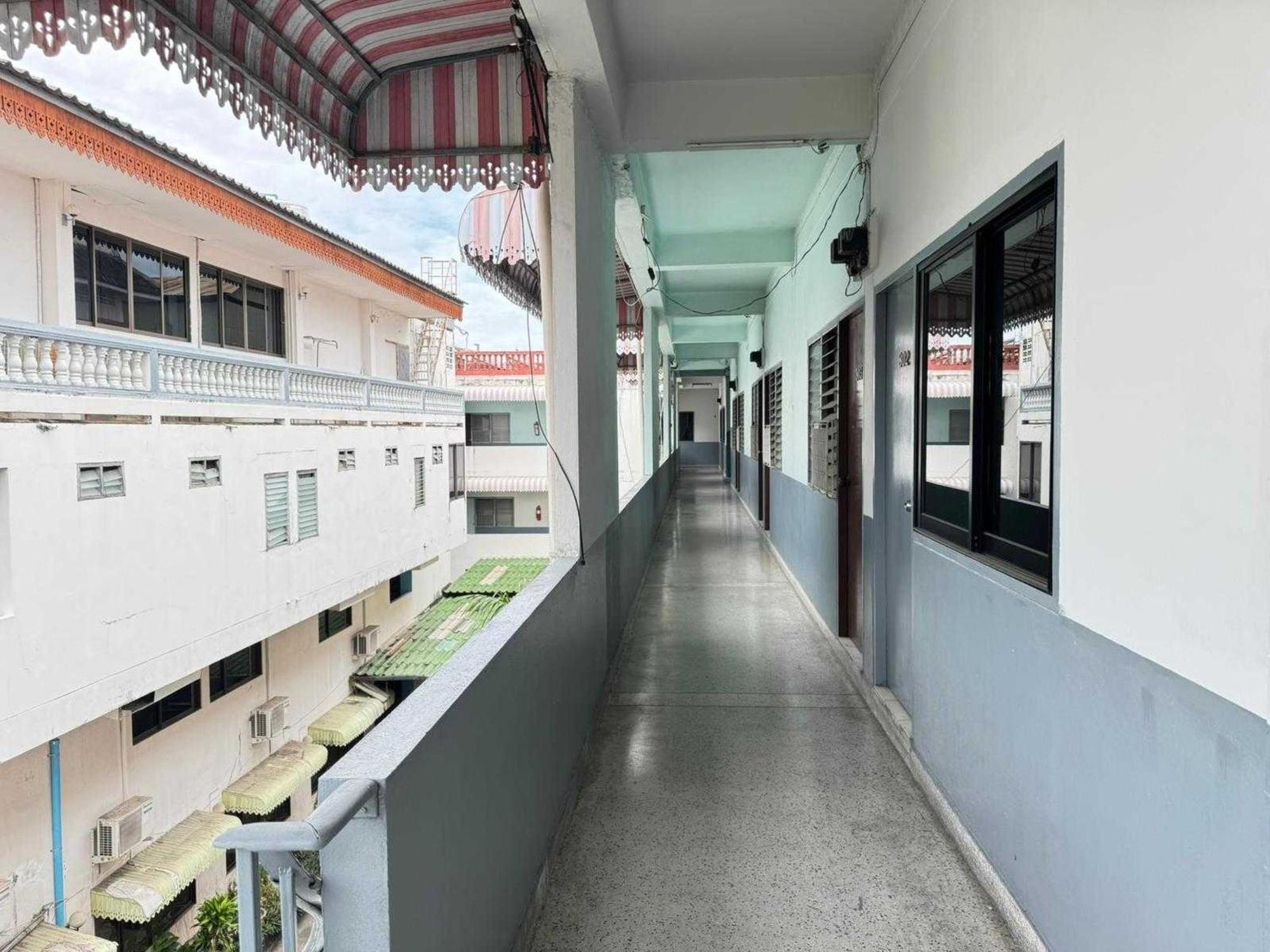 Hotel O Top North Guesthouse — Photos 3